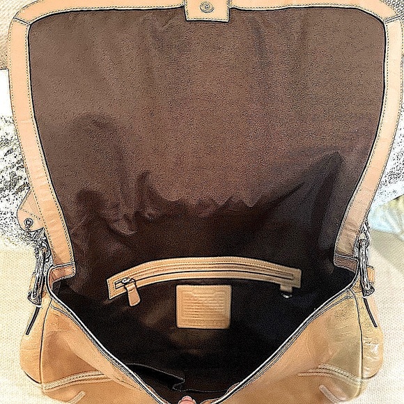 Coach Vintage Soho Hobo Buckle Flap Business Leather Shoulder Bag L0682-10582 - Picture 13 of 16